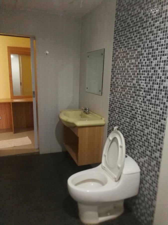 Hotel Mayang Sari 1 Jambi Ngoại thất bức ảnh