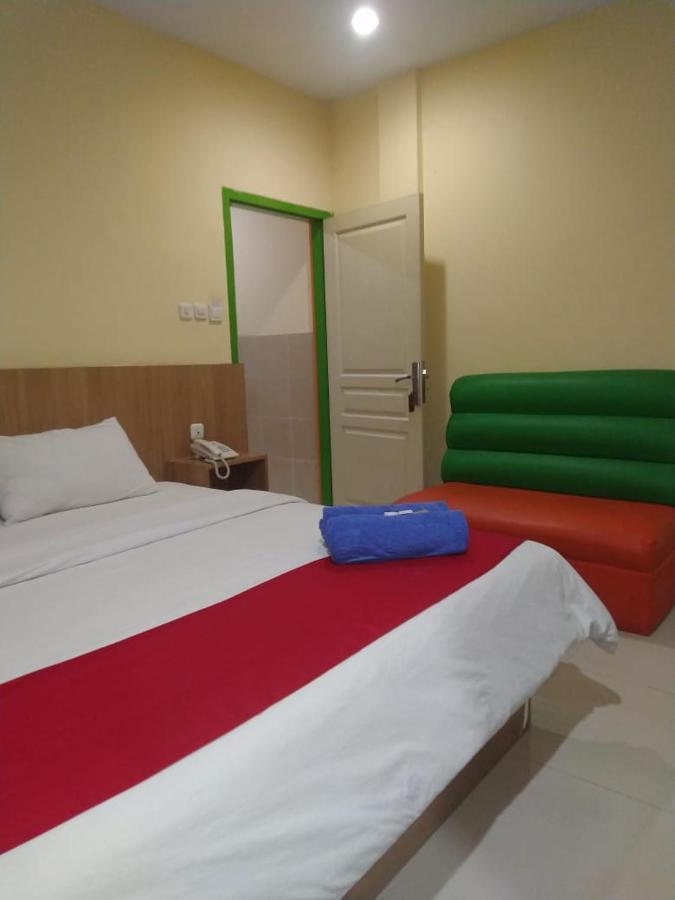 Hotel Mayang Sari 1 Jambi Ngoại thất bức ảnh